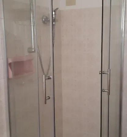 River לינה וארוחת בוקר *