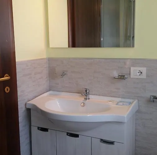 River * 圣贝内代托-德尔特龙托